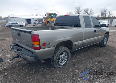 2001 Chevrolet Silverado 1500 Ls z USA, uszkodzony, nr VIN 1GCEK19T81E147190